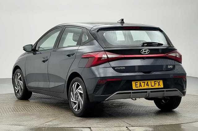 1.6T Plug-in Hybrid Premium 5dr Auto